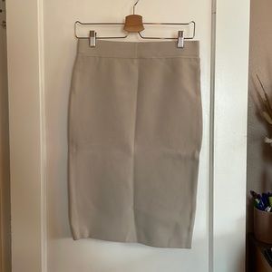 Beige knit pencil skirt